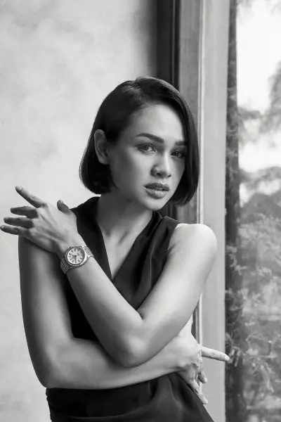 Andien Aisyah wears Chronomat Automatic 36