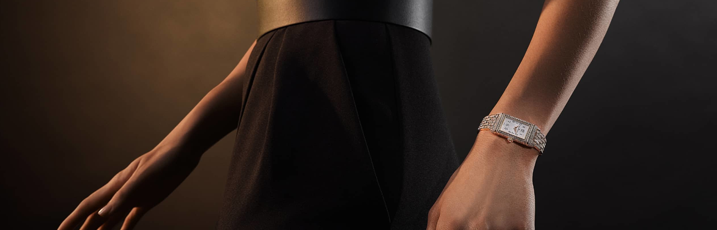 DressWatch 1
